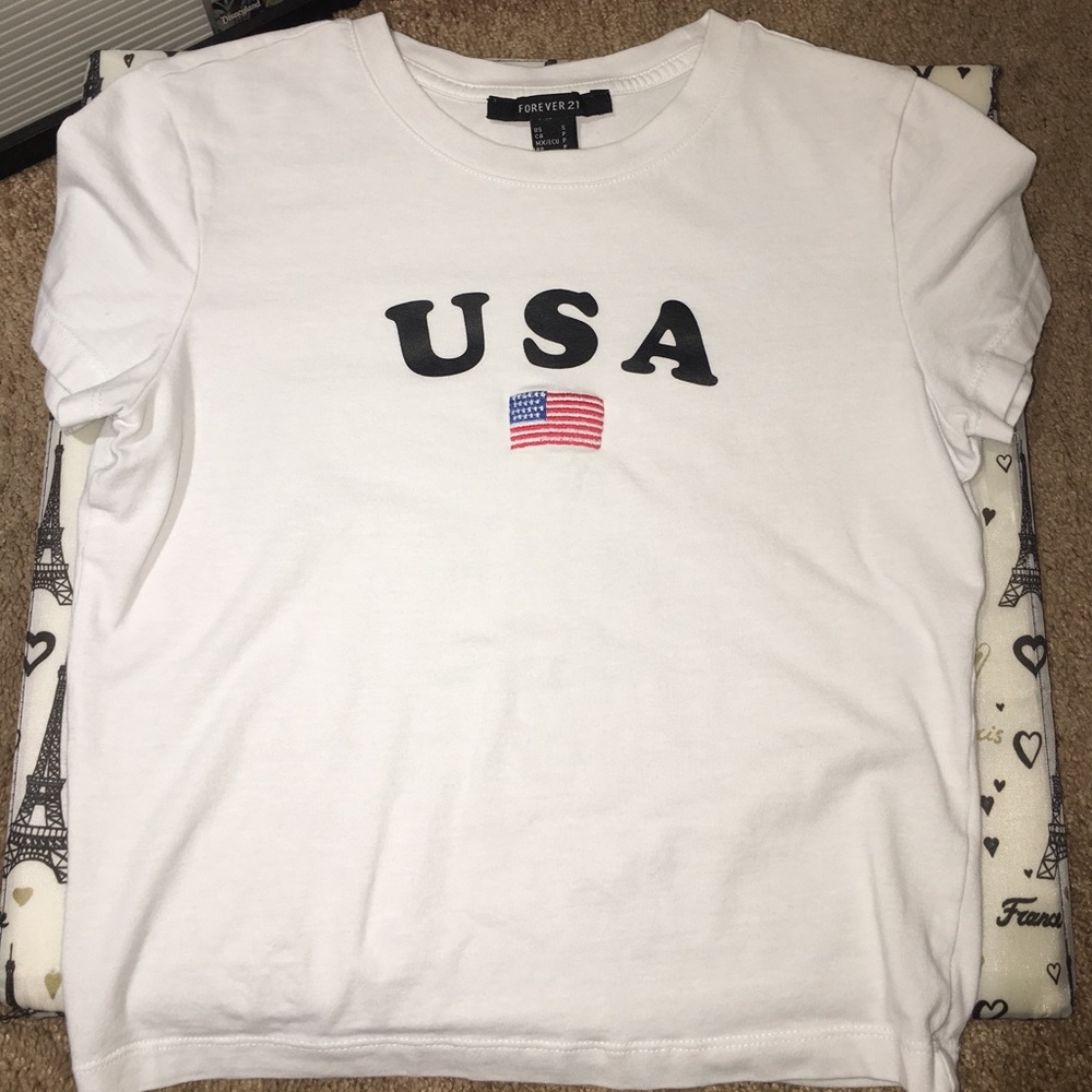 usa white top